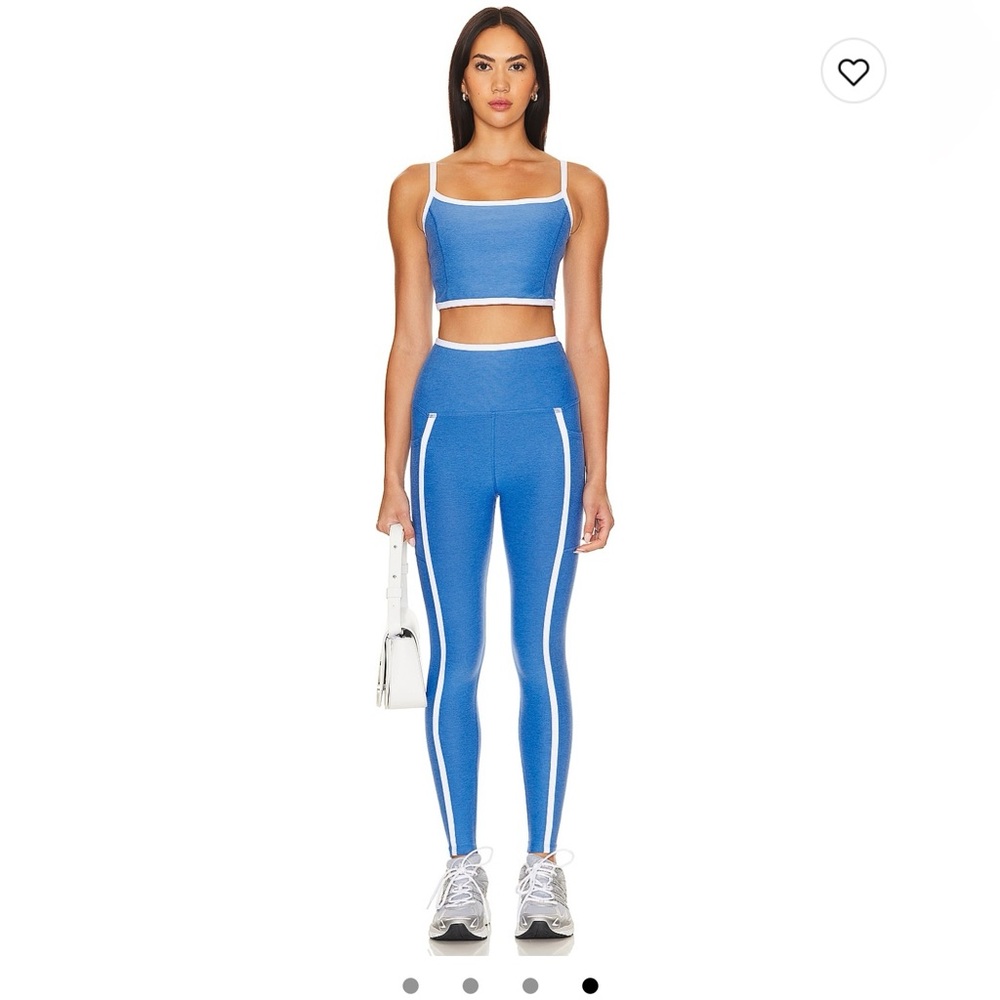 Beyond yoga spacedye New Moves blue heather/cloud white set